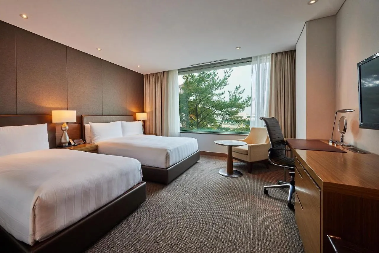 Lotte City Hotel Gimpo Airport Seul 3*,