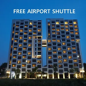 Hotel Royal Emporium Airport, Incheon